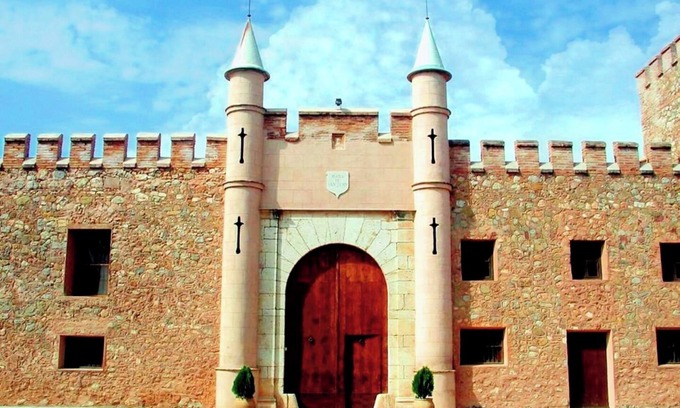 Altura Cottage | Masía de San Juan, renovated rural house with swimming pool and air conditioning. House 1