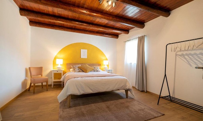 Riazzino Apartment | Massaresc apartment