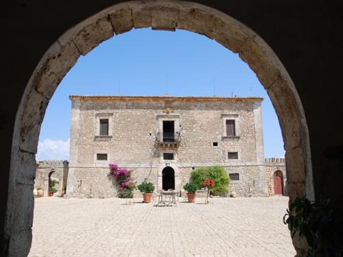 Enna House | Masseria Mandrascate Prato