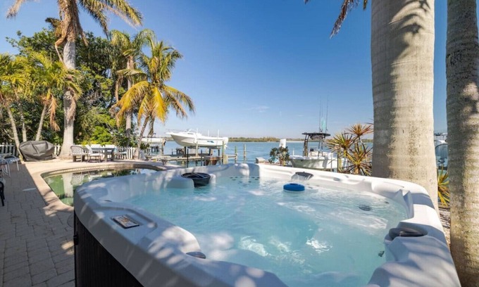North Redington Beach House | Massive home on the water!