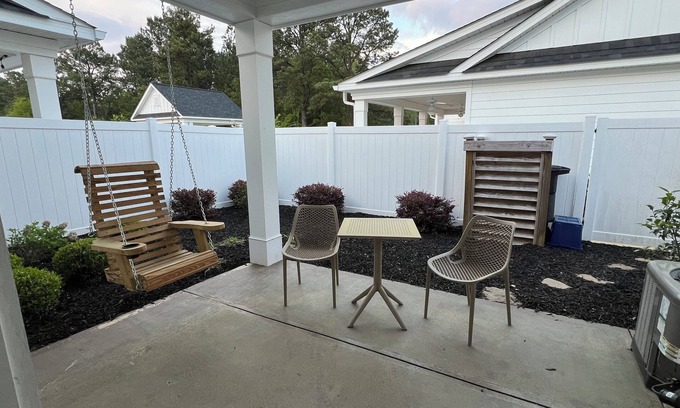 North Augusta Condo | Masters Luxury Housing! Beautiful condo in North Augusta. 8 miles to tournament