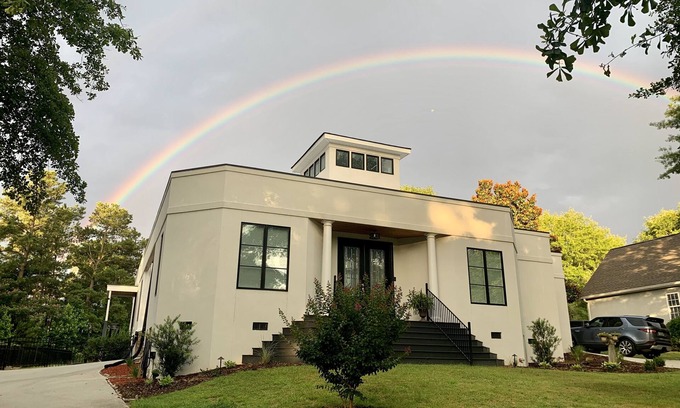 Bath House | Masters Rental - Close to Augusta National!