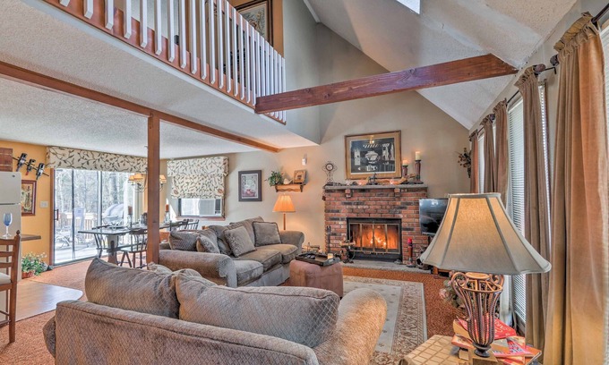 Lackawaxen House | Masthope Home w/Pool & Lake Access - Ski Big Bear