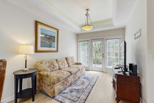 Palm Harbor House | Matanzas Retreat