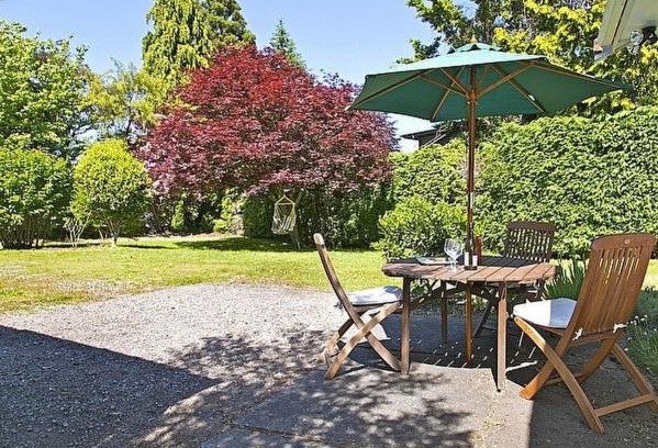Two Mile Bay House | Matuku Hideaway - Taupo Holiday Home