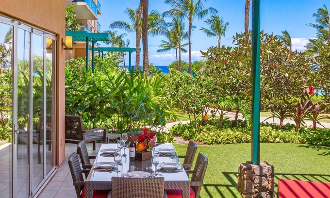 Kaanapali Condo | Maui Resort Rentals: Honua Kai – 8 Total Bedrooms, Groundfloor Residences, Over 4600 Combined Sq. Ft., Large Lawn Areas, Steps to Pools/Beach/B.B.Q.s!