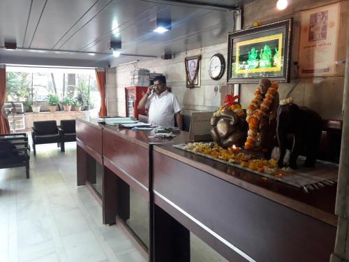Shivajinagar Hotel | Maurya Residency