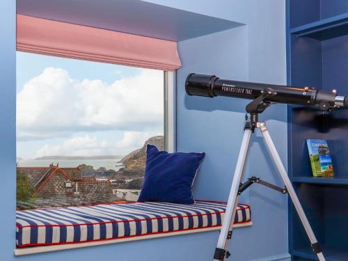 St. Agnes Apartment | Mavericks Wave