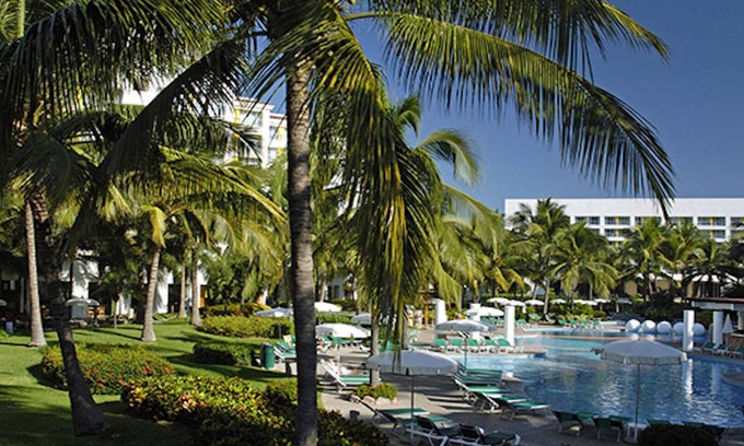 Isla Iguana Resort | MAYAN PALACE 1BR- FREE TRANSPORTATION FROM AIRPORT (MASTER ROOM/2BR AVAILABLE)