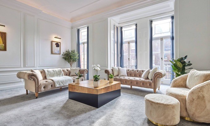 City of Westminster Apartment | Mayfair’s Finest | Spacious 3BR Luxury Stay