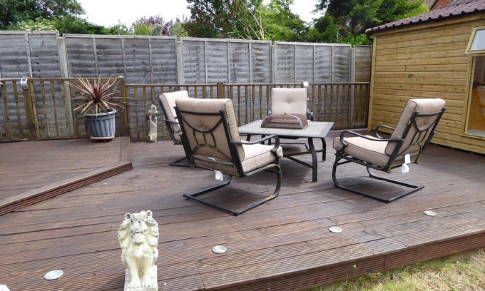 Sindlesham Bed & Breakfast | Mayfields Guest House