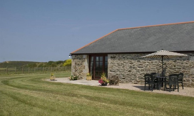 Camborne Cottage | Meadowside, far reaching views over St Ives Bay