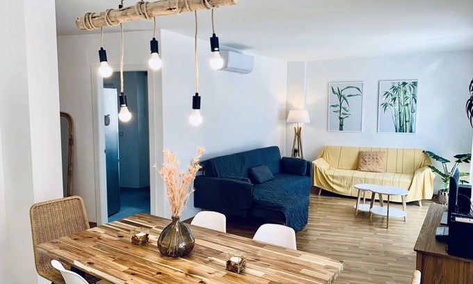 Sant Feliu de Guixols Apartment | Mediterranean apartment centrally located 500m beach