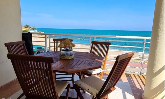 Vinaros Apartment | Mediterranean Lookout From Vinaròs