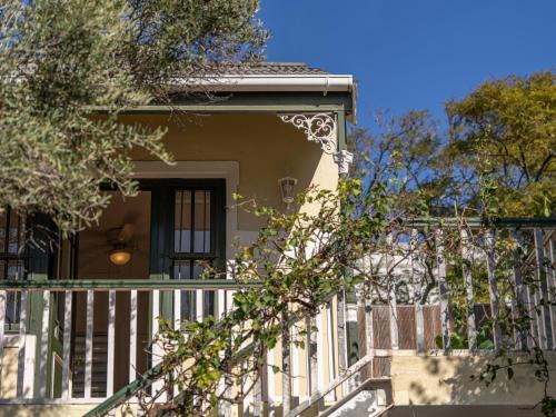 Cape Town City Centre House | Mediterranean Villa Guesthouse