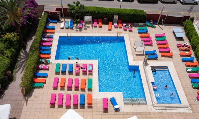 Calella Hotel | MedPlaya Hotel Santa Monica
