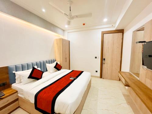 New Delhi Hotel | Mehul- A, Luxurious Stay 5 Mint From Railway Station New Delhi