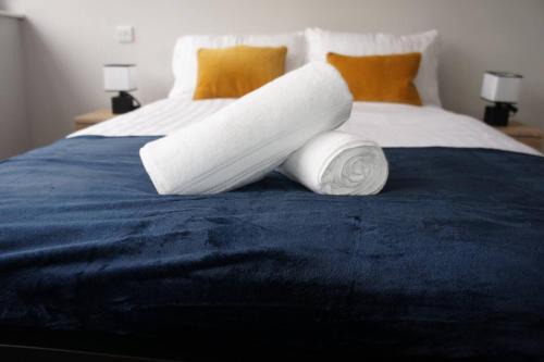 Accrington Apartment | Melbourne House Apartment Near Train Station!