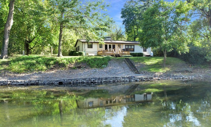 Huntingdon House | Memory Along the Juniata: Aunt Susie's Raystown Lake