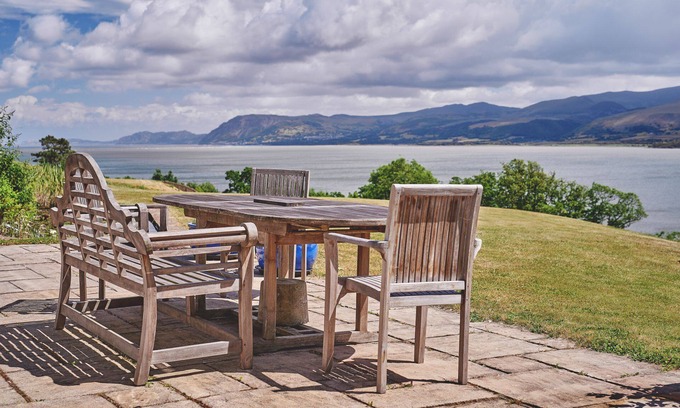Menai Bridge Apartment | Menai View - Luxury Cottages