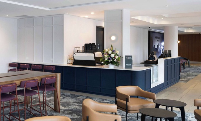 Upper Mount Gravatt Hotel | Mercure Brisbane Garden City