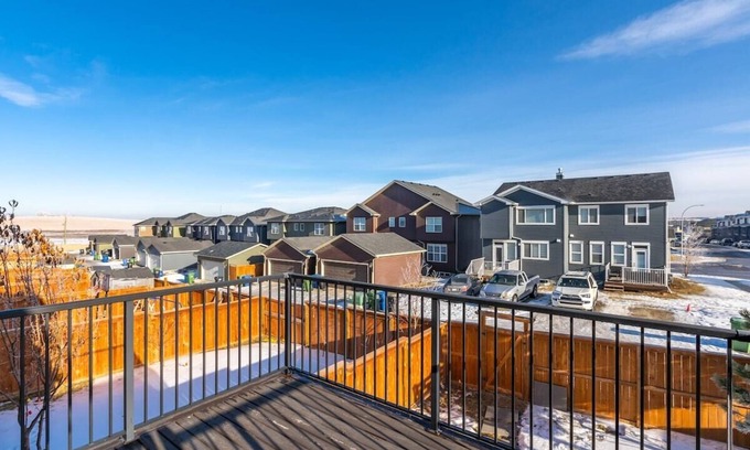 Evanston House | "Merlot" 3 Bed Family Evanston Home