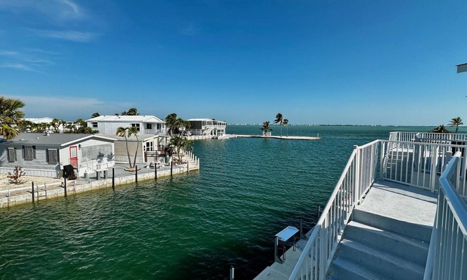 Cudjoe Key House | *MERMAID MAGIC @ VENTURE OUT* Waterfront Home & Slip + LAST KEY SERVICES…