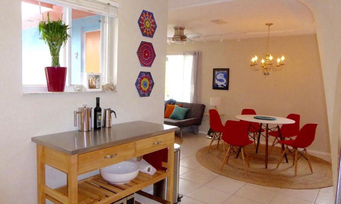 South Palm Park Neighborhood Association Apartment | Mermaid Two