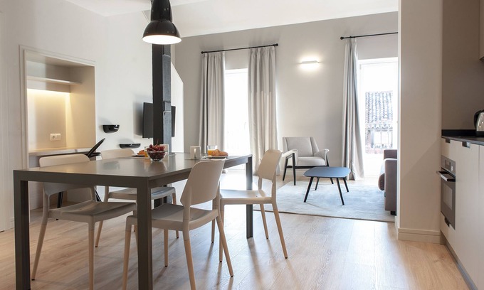 Embajadores Apartment | MH Apartments Central Madrid