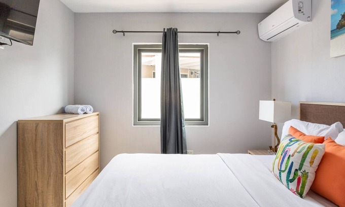Opal Apartment | Mi Casita Apartment T1- 1BR 1BA 5 min 2 Palm Beach
