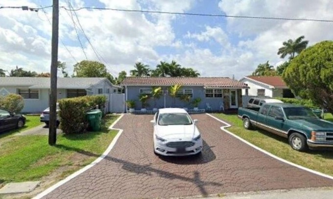 Tamiami Apartment | Miami Private Family Home Apt 1