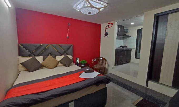 Amritsar Apartment | MiCasaSuCasa 1 Room-Kitchen-Bathroom