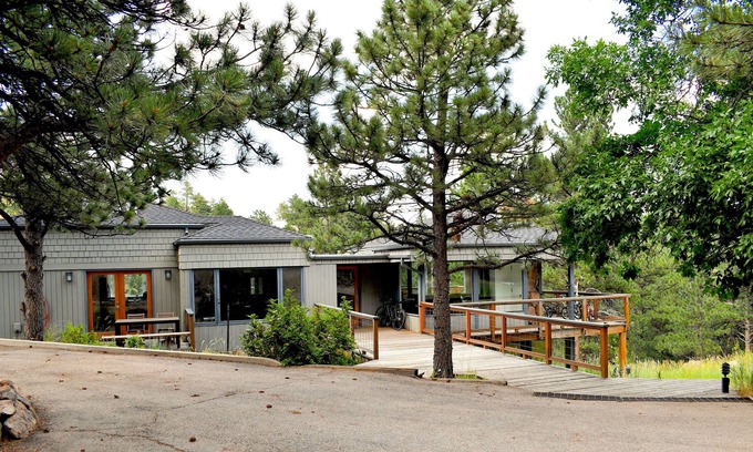 Pine Brook Hill House | Mid-century Modern Eco House overlooking Boulder (2mi)