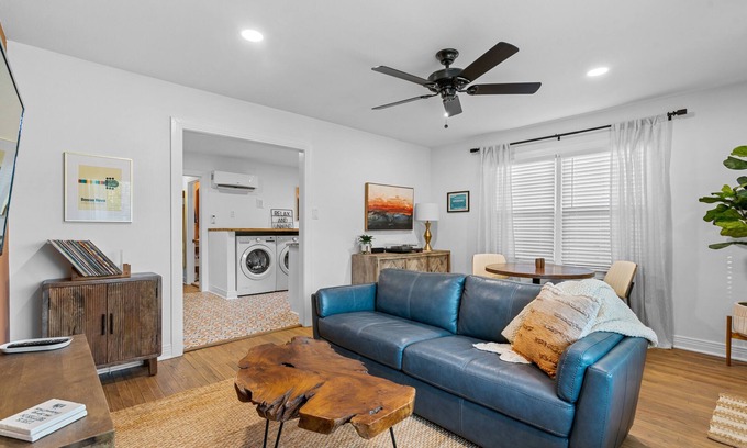 Hot Springs House | Mid-City Bungalow - 1 Mile from Bathhouse Row - Pet Friendly!