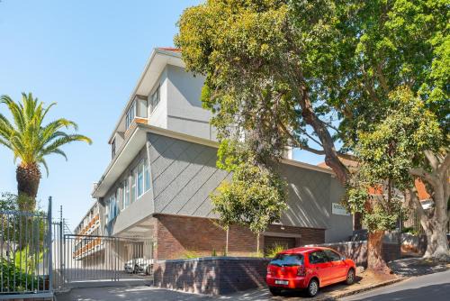 Three Anchor Bay Apartment | Middelhof Luxury Apartments