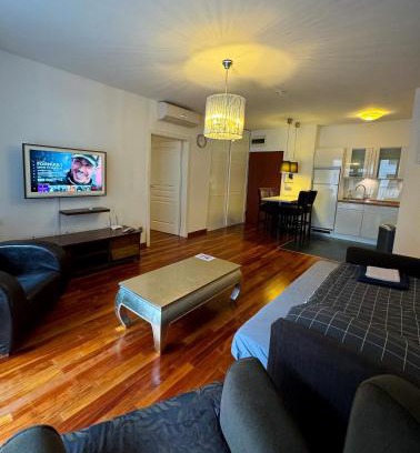 Erzsebetvaros Apartment | Midtown Apartments - Easy Check-in&Parking