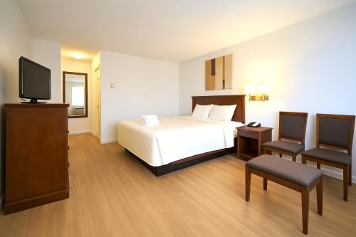 Saskatoon Hotel | Midtown Premium