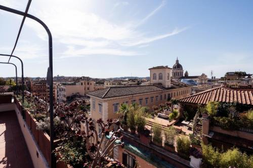 Rione III Colonna Apartment | Migliori Collection Loft Roof Top