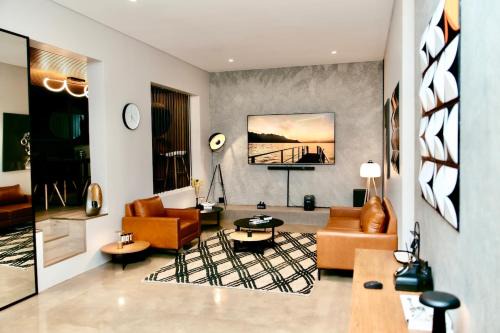 Port Elizabeth Central House | Mila-Manor