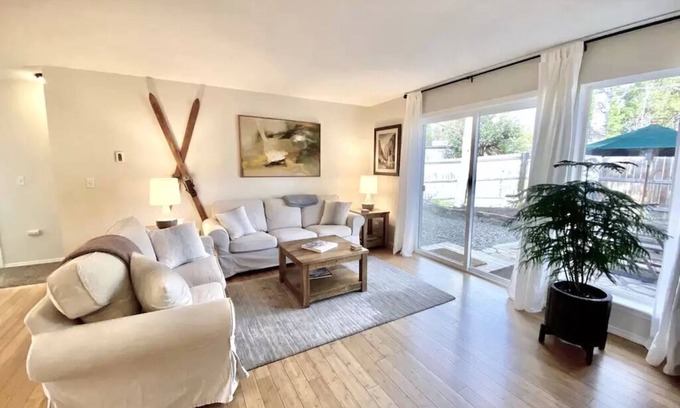 McCall House | Mile High Mountain Retreat: Hot Tub, Dog-Friendly, Walk to Downtown