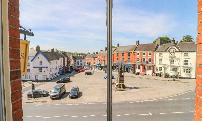 Ashbourne Cottage | MILLDALE, character holiday cottage in Ashbourne