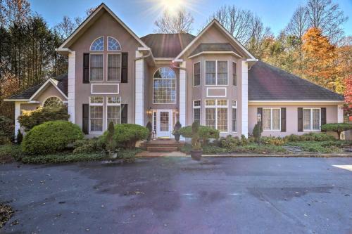 Franklin House | Million-Dollar Estate by Downtown Franklin!
