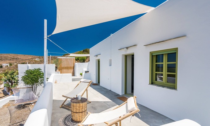 Milos Other | Milos Casa where the guests can enjoy the gentle and relaxing sound of reeds.