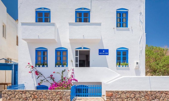 Adamas Hotel | Milos Inn
