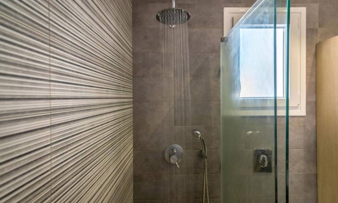 Apollonia Apartment | MilosWaves First Floor Apartment