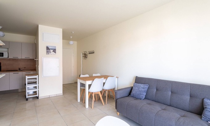 Mimizan-Plage Apartment | Mimizan Beach: New Apartment for 6 at 400m to Ocean with WIFI