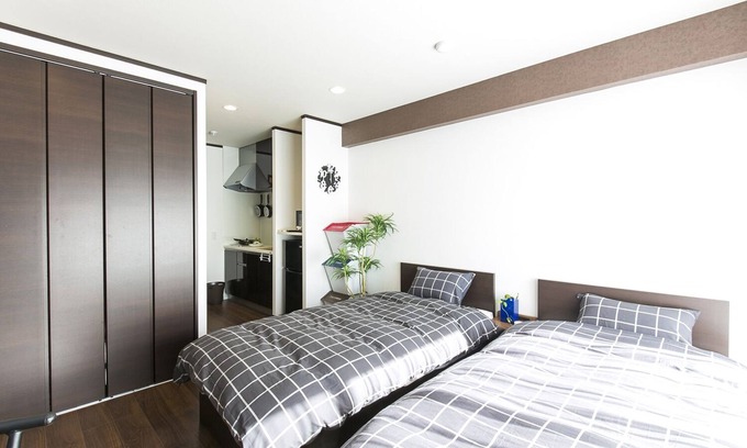 Higashi Ward Apartment | Mina Aoi Apartment