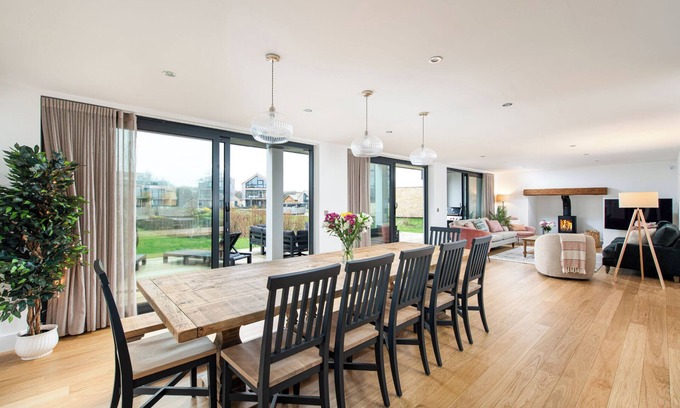 Cirencester House | Minety Lake 64 (ML64) Lower Mill Estate Cotswolds