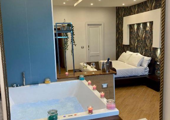 Pozzuoli Hotel | Mini Hotel - Angolo Di Paradiso -