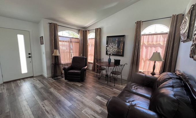 Peoria House | Minutes from Arrowhead and Westgate